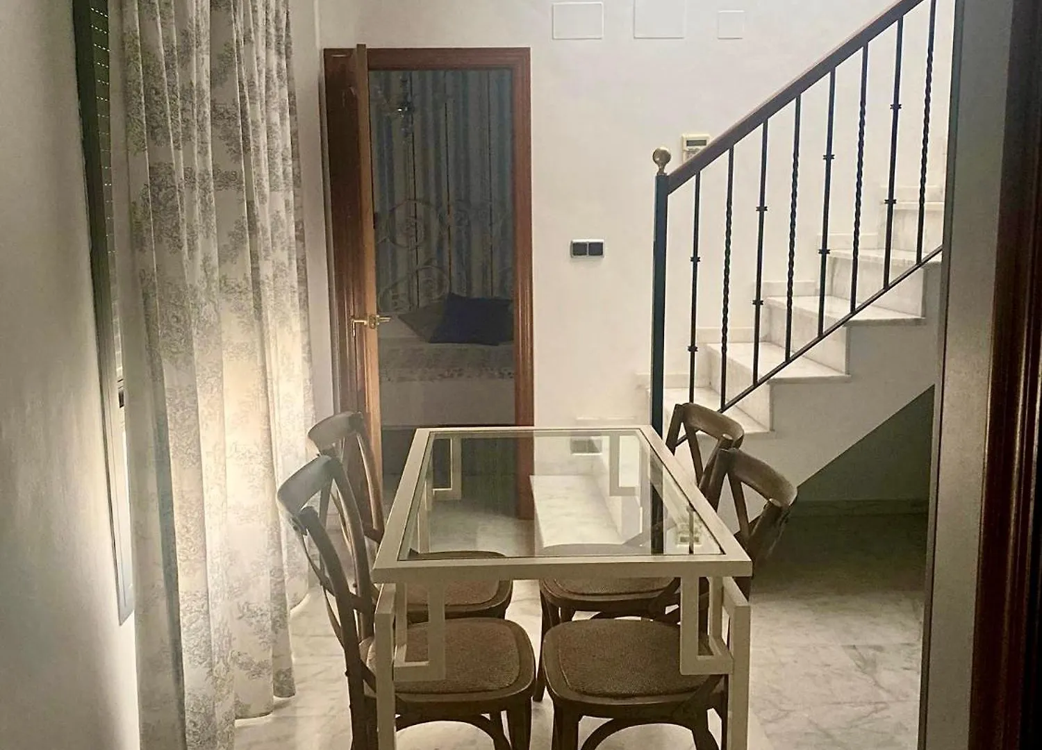 Apartament Singular Corral De San Jose Sewilla 0*,  Hiszpania
